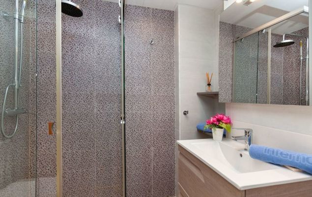 Las Americas - Photo 6