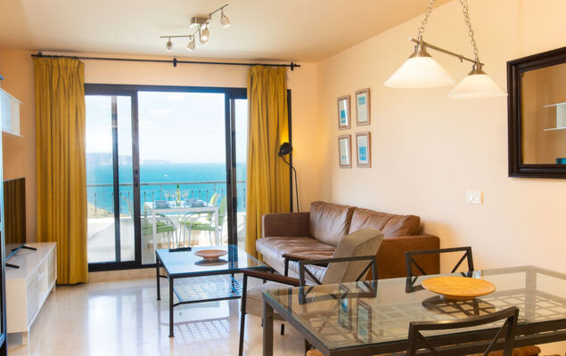 Lateral View - Photo 7