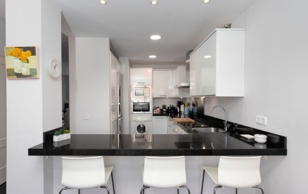 First Line Marbella Beach - Photo 4