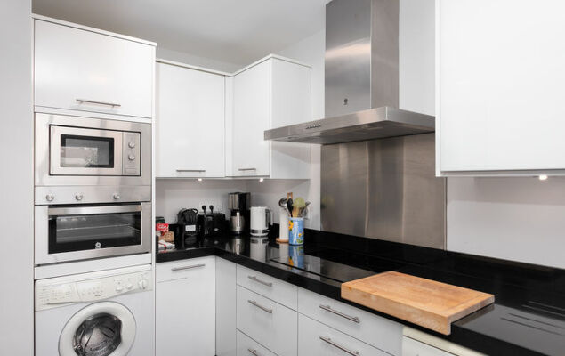 First Line Marbella Beach - Photo 10