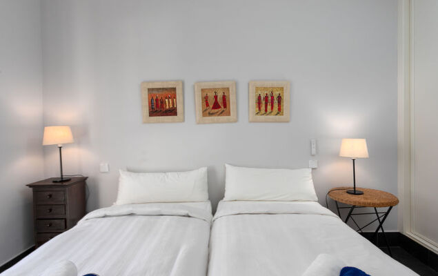 First Line Marbella Beach - Photo 20