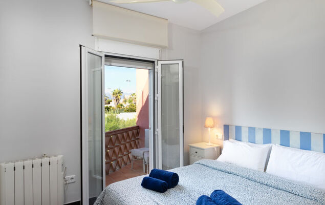 First Line Marbella Beach - Photo 27