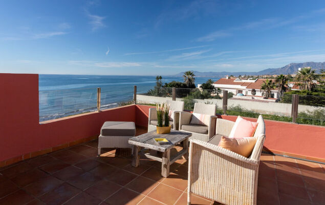 First Line Marbella Beach - Photo 32