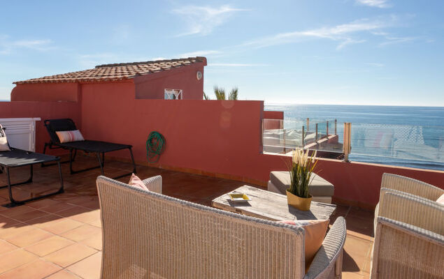 First Line Marbella Beach - Photo 33