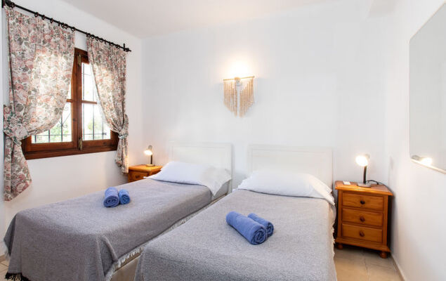 Las Golondrinas - Photo 9