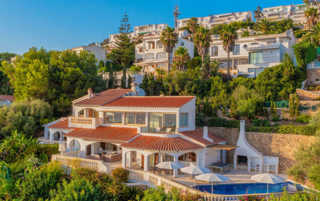 Villa Maitreya - Photo 1