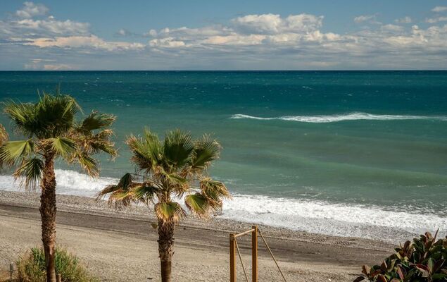 Issea Amazing - Photo 23